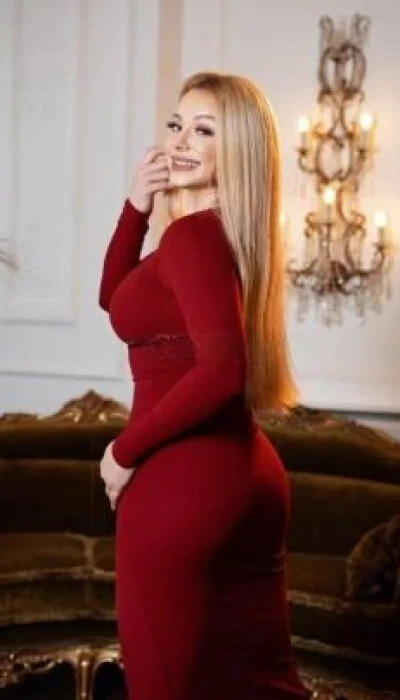 Elizabeth Romanova