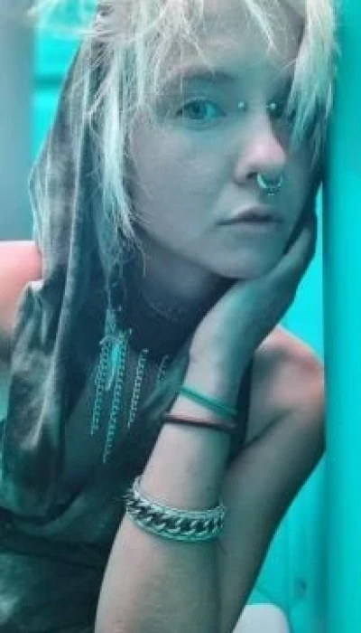 Alien Priestess
