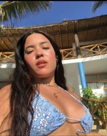 Naima14