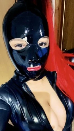 MEDUSA DOMINATRIX
