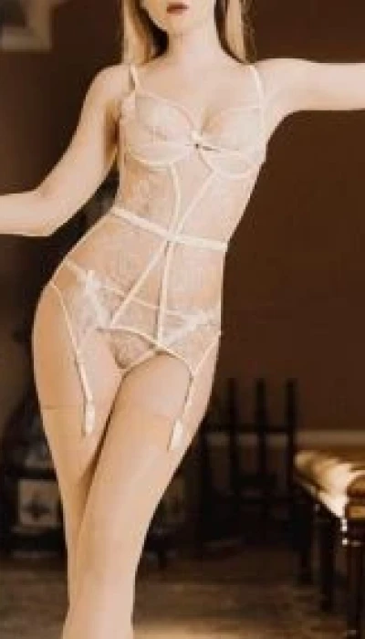 Clea Luxe