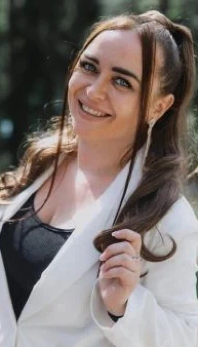 angelaa