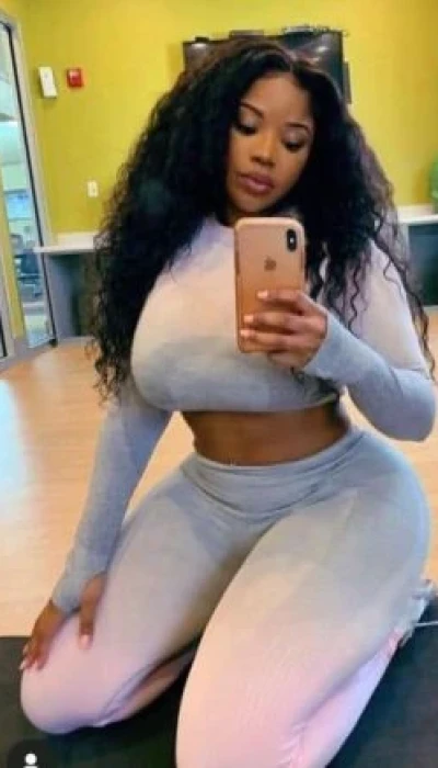Mia