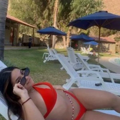 Naima14