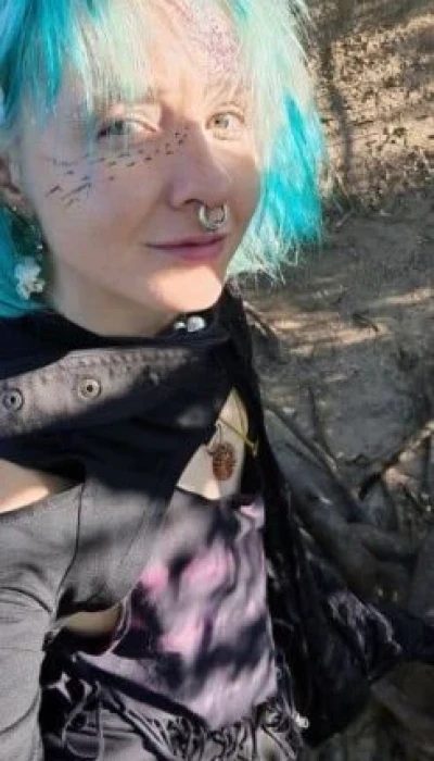 Alien Priestess