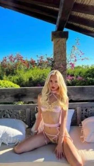Olivia Xx