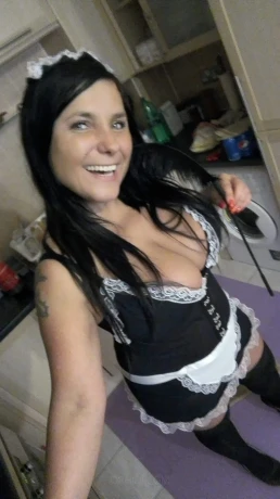 Arianahot_n1