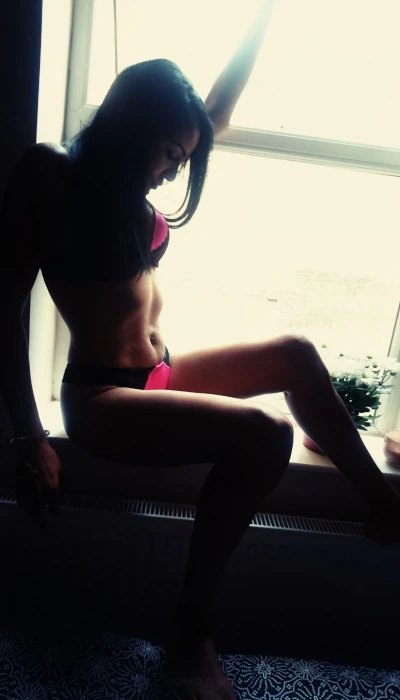lovely.Linna