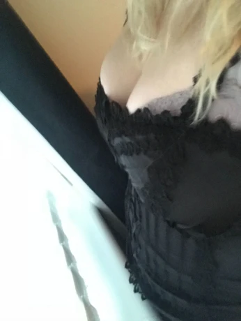 BBW_EssexSlutSam