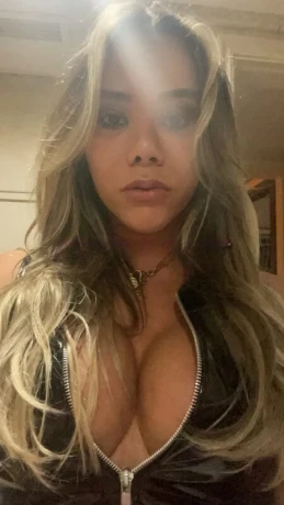 Isis Farache