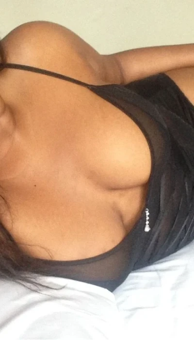 AlexaFoXx