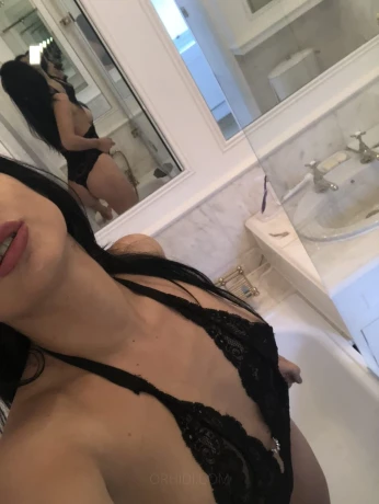 KimBrazilianPornstar
