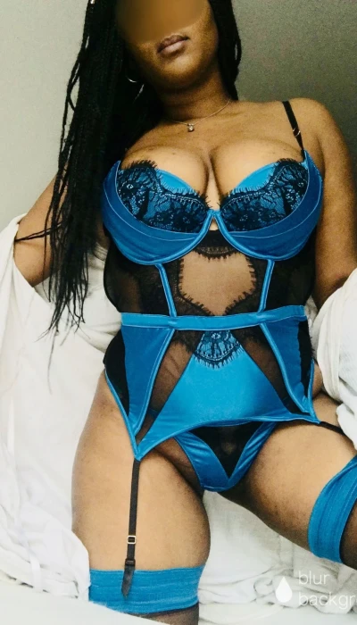 AlexaFoXx