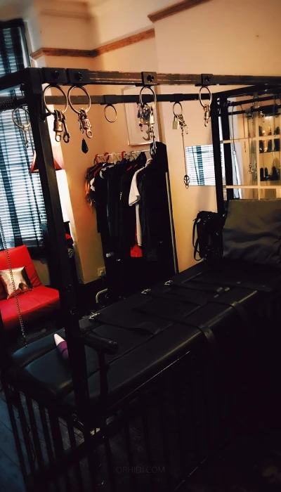 LeicesterMistress