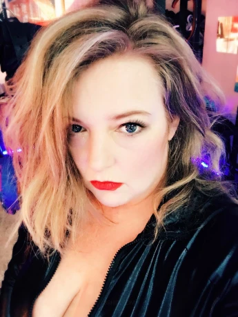 LeicesterMistress
