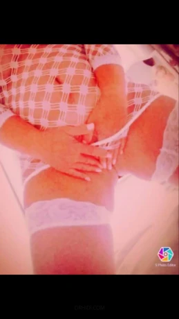 CHEATING WIFE TRIXIE