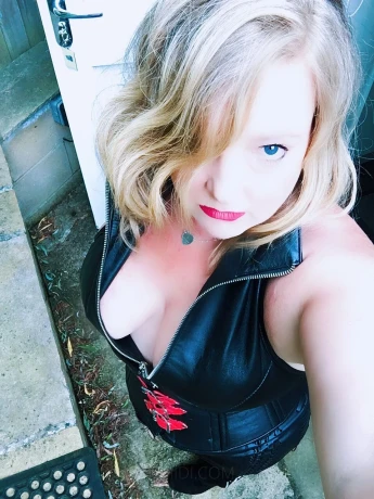 LeicesterMistress