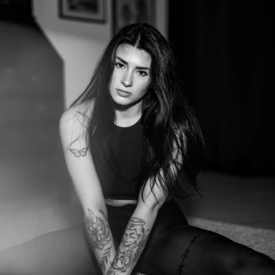 Mia