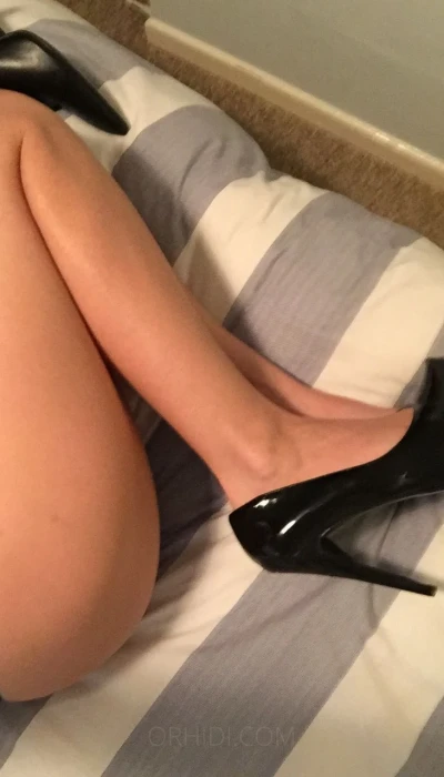 lucy lou B