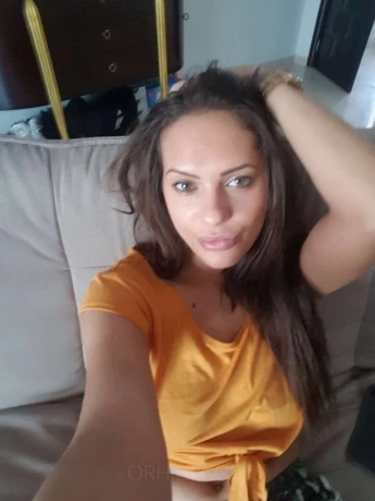lovely jessicaa