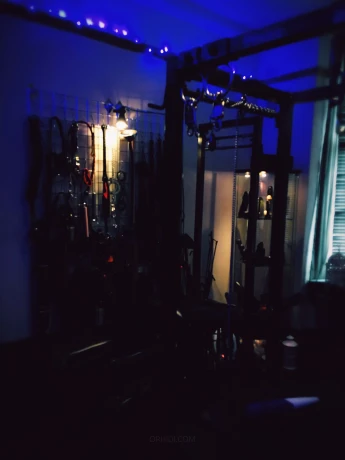 LeicesterMistress