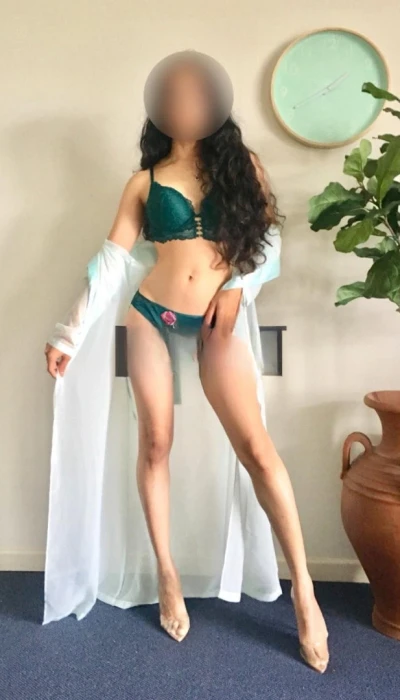 Larissa Kaya