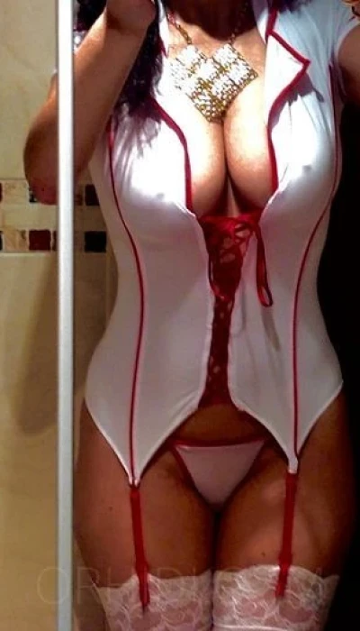 Sensually-Sandy