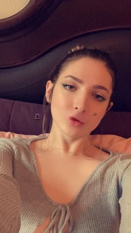 Sexy lana is in town for you