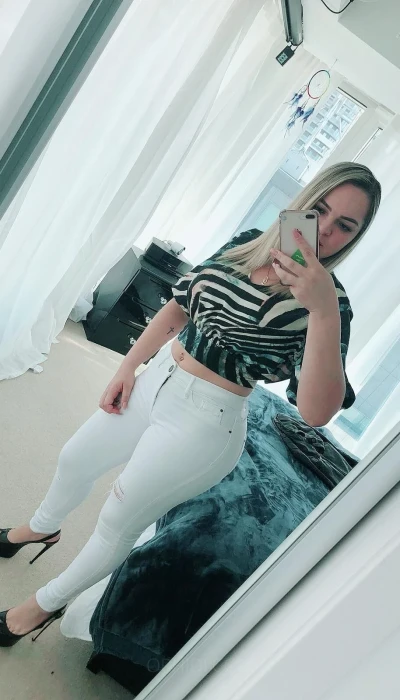 SOFIA GORGEOUS