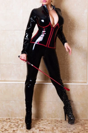 BRITISHBUSTYHONEY