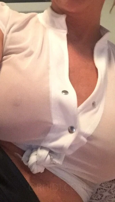 lucy lou B