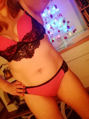 Classy Hotwife