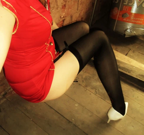 XMiss-BootyliciousX