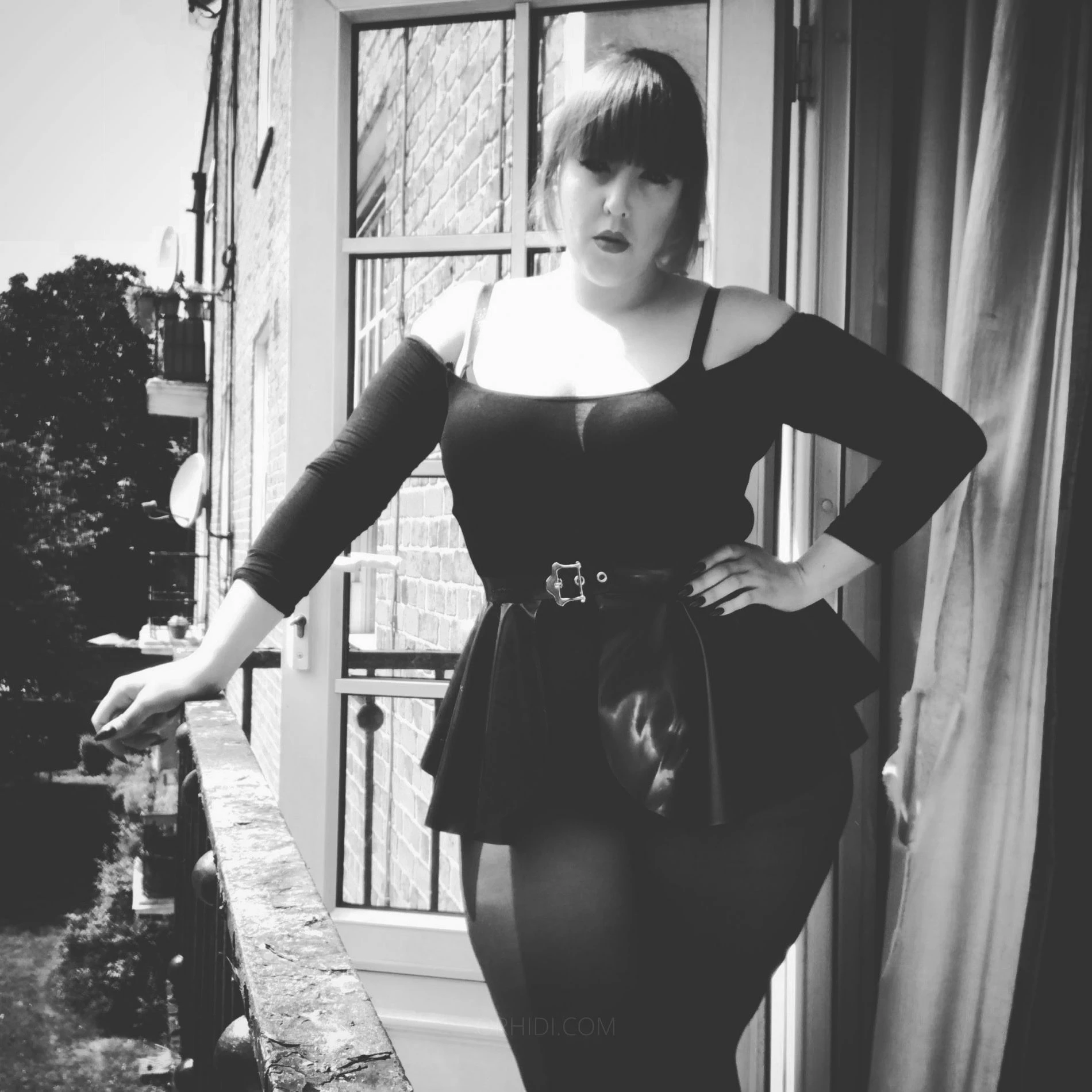 Mistress_Komakino