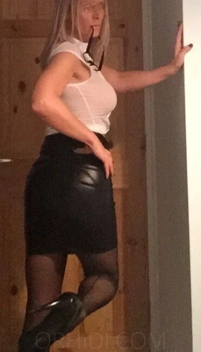 lucy lou B