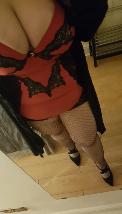 Miss Jessica Banks